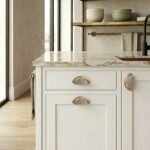 Puxador Kitten 64mm Zen Design - Dourado Matte - Imagem 2